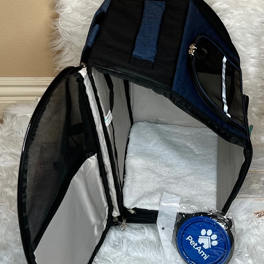 NWT- PetAmi Backpack